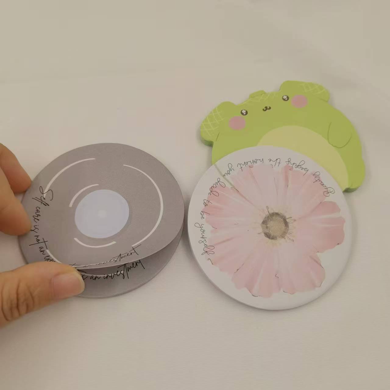 Low MOQ Custom Special Shape Logo Printed Promotional Memo Pad Lovely A4 A5 Sticky Notes Customizable Square custom notepad