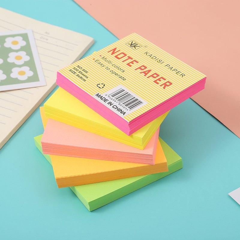 Manufacturer customized with logo memo pads colourful paper cubes non-viscous note pad paper block memo cubes with plastic box