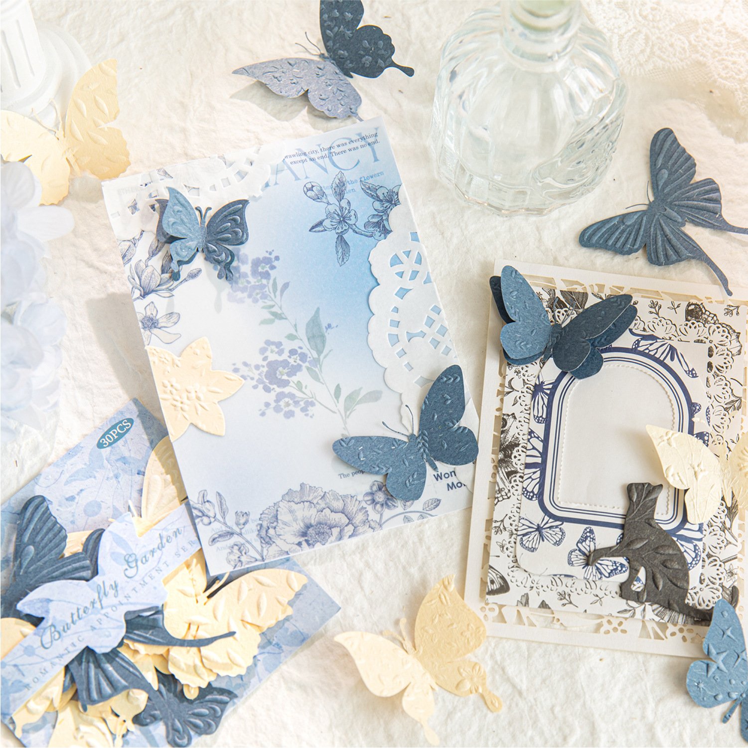30pcs/pack Material pack Going out for a romantic series Retro handbook DIY material decoration bottoming