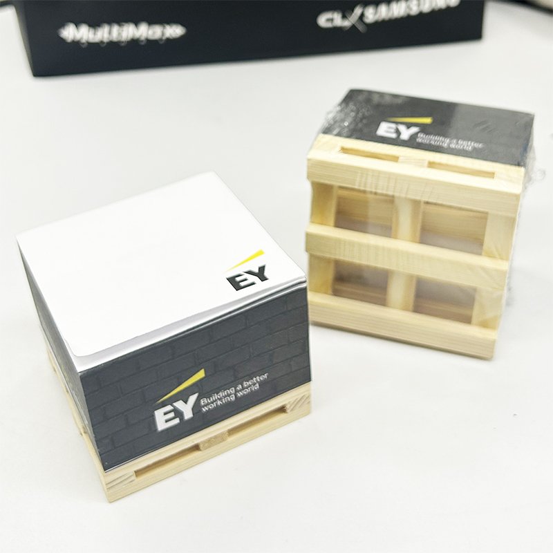 Personalized Square Sticky Notes Post Sticky It Memo Pad Cube With Wooden Pallet Promotional Wooden Pallet Sticky Adhesive Notes