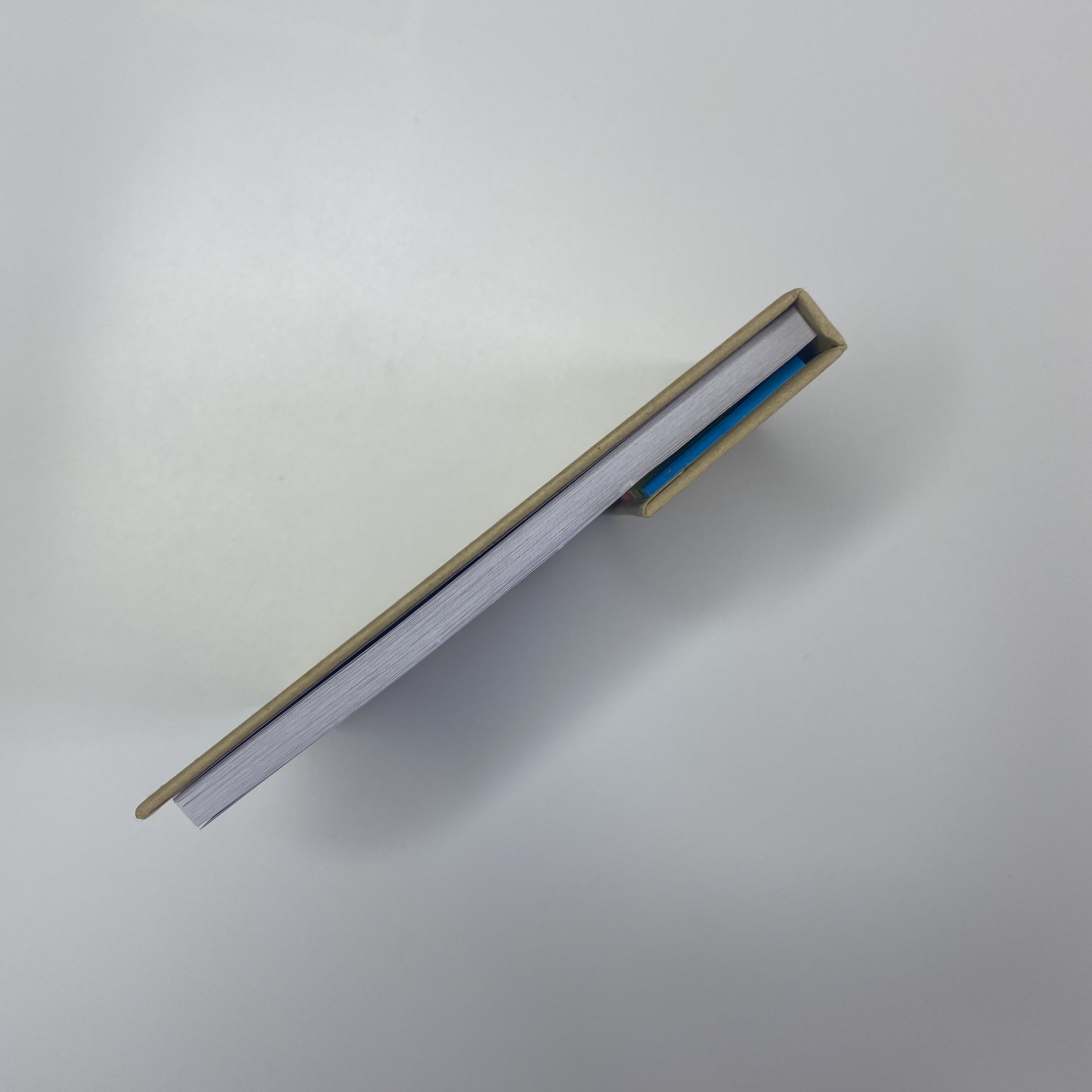 A6 Promotional hardcover kraft paperboard Customized logo printing sticky notes write memo pads set with pen