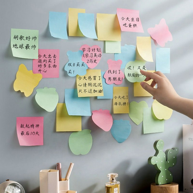 Custom kawaii Heart Shape creative eco friendly Colorful stationery set Self-adhesive sticky notes