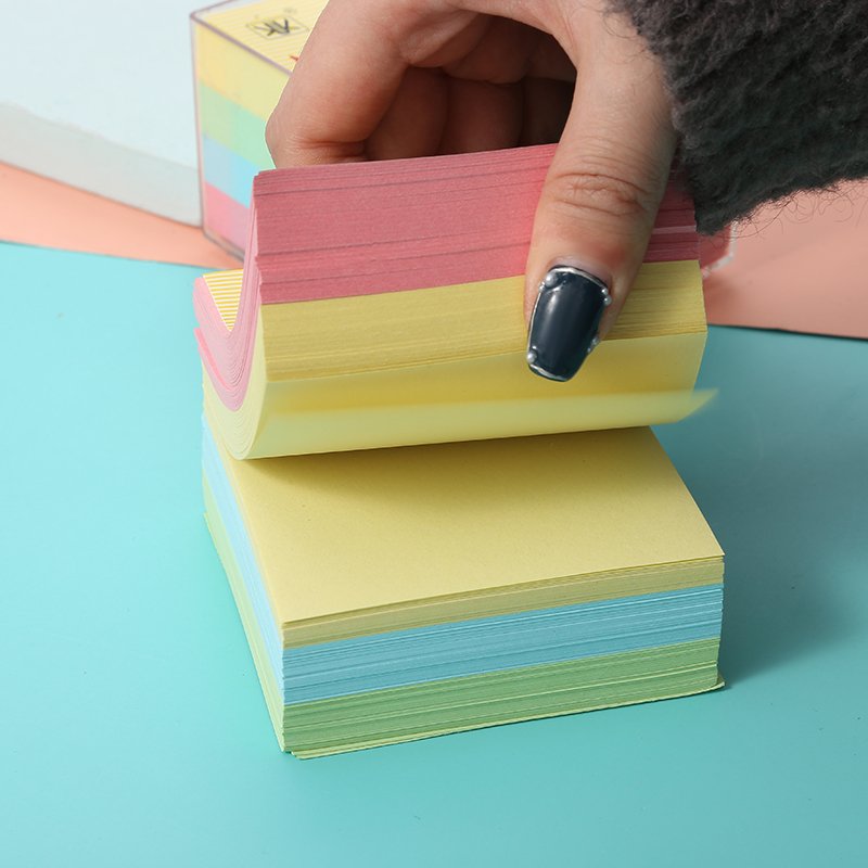 Manufacturer customized logo memo pads colourful paper cubes non-viscous note pad paper block memo cubes