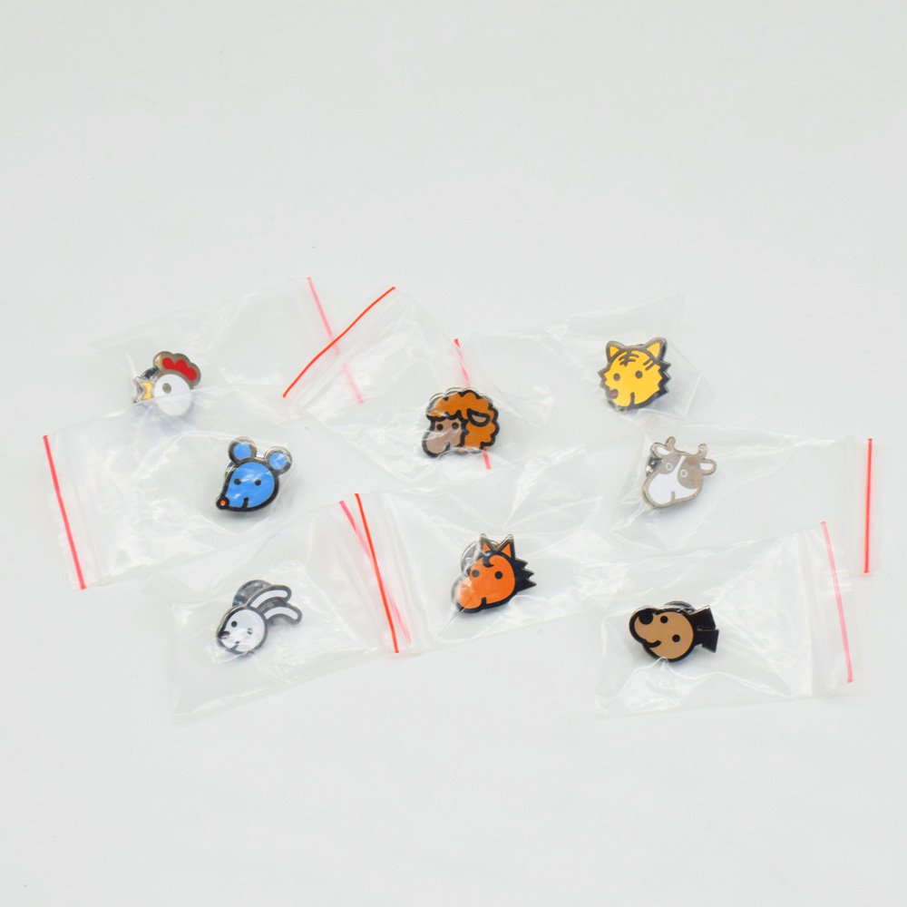 Wholesale Metal Pins Supplier Glitter Brooch Anime Hard Enamel pin Soft Lapel Badge Manufacturer Custom Enamel Pin