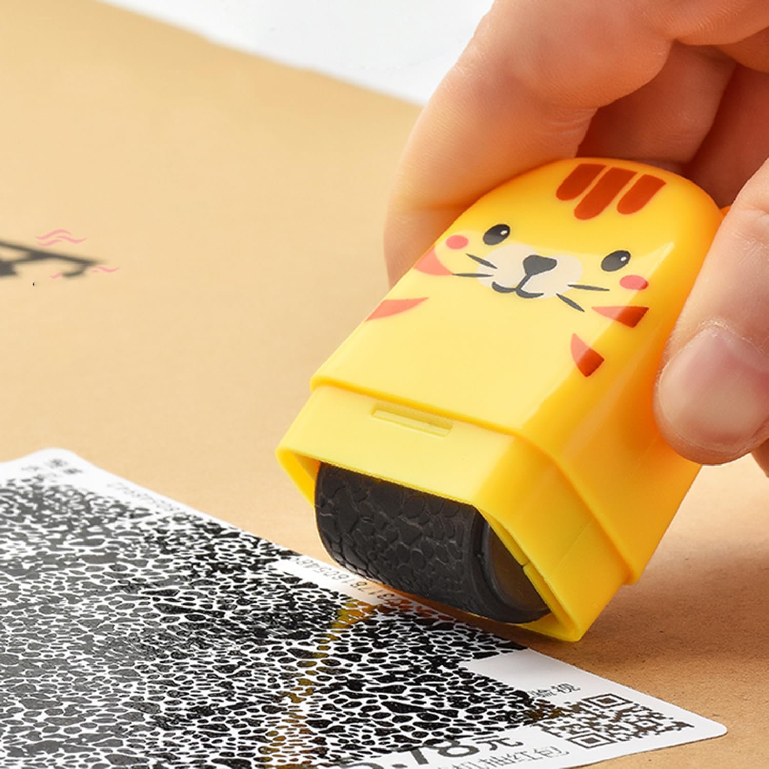 The roller confidential seal smears garbled secret privacy express surface individual information anti leak roller stamp