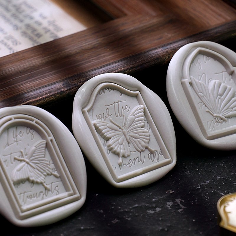 Wholesales Garden Animal Exhibition Series Butterfly Exhibition Strawberry Orchard Wax Seal Stamp Head