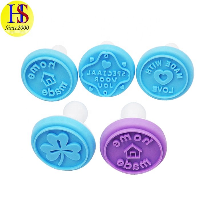 Best Selling BPA Free Baking Letter Embosser Silicone Cookie Stamp with Plastic Handle