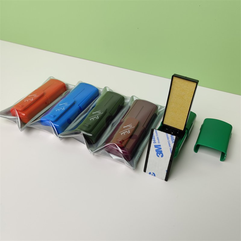 High quality Custom Pocket Stamps Signature Doctor Signature Stamps Flash Pocket Stamps