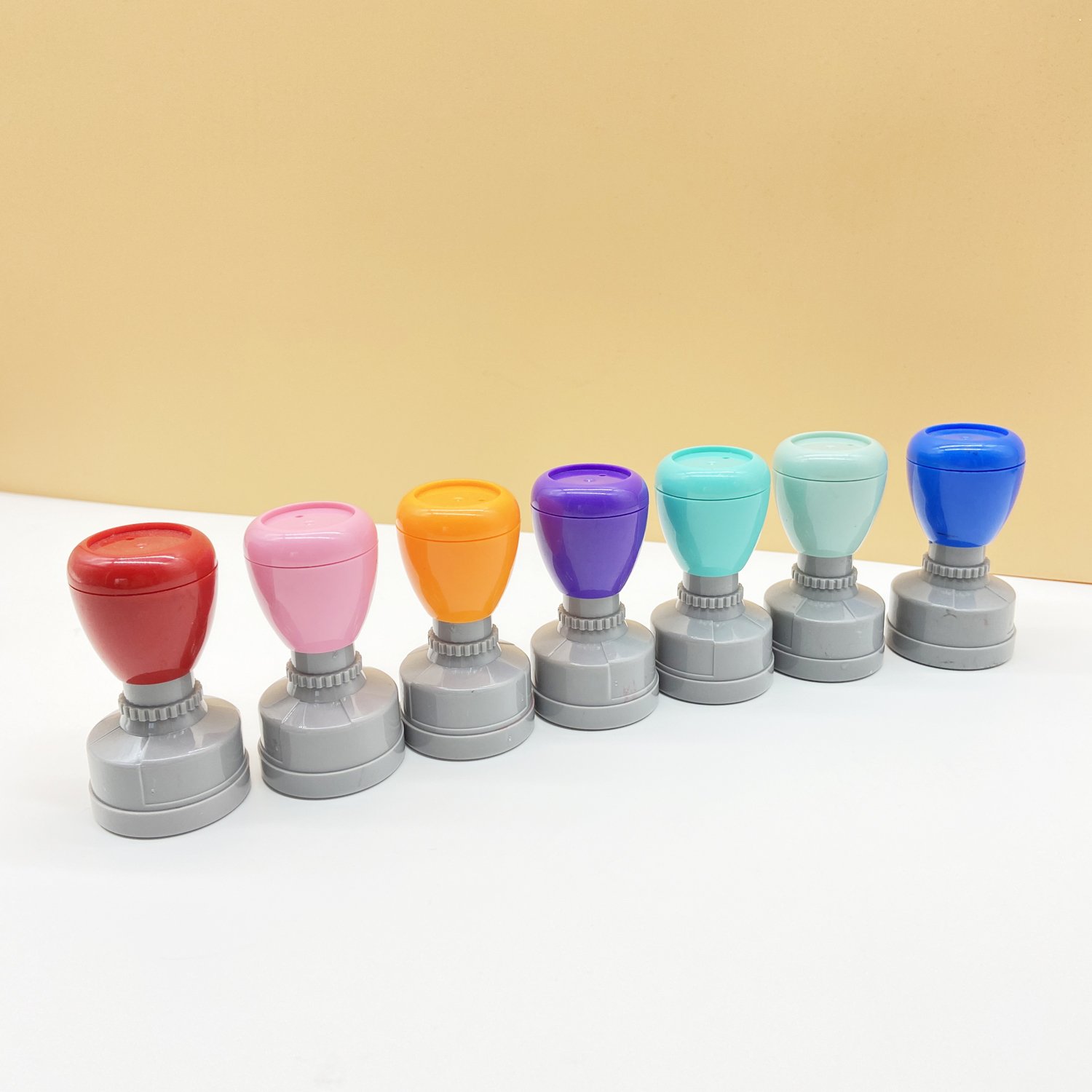 Plastic rubber flash stamp personalized custom logo round blank embossing colorful pre-inked kids stamp set