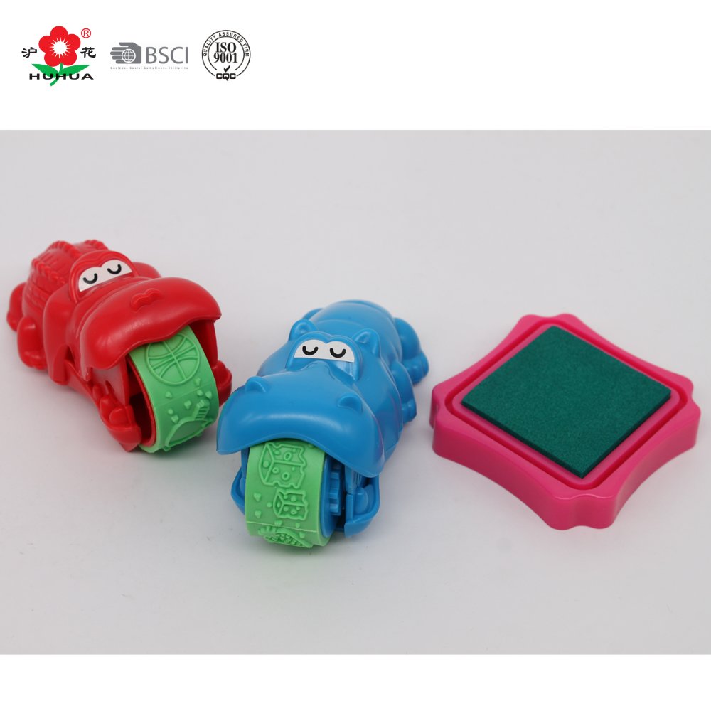 children toy animal crocodile rolling stamp