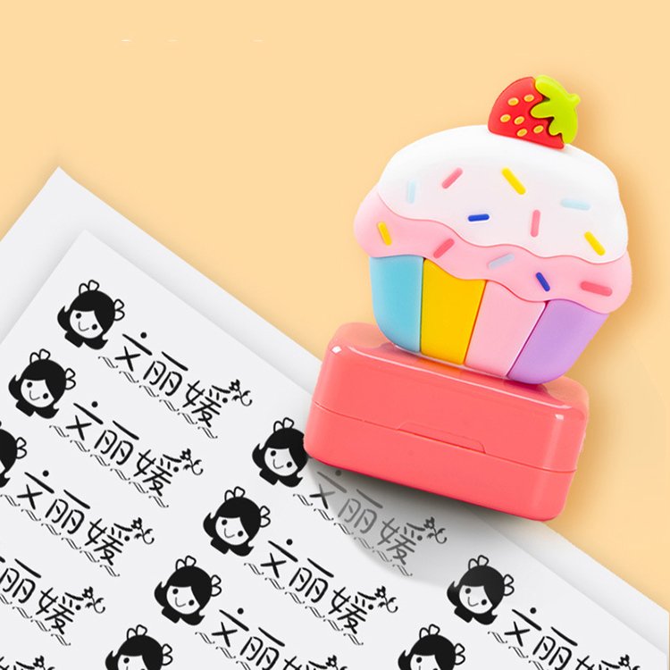 wholesale Kindergarten baby clothing mask photosensitive seal cartoon doll children waterproof and non-fading name stamp