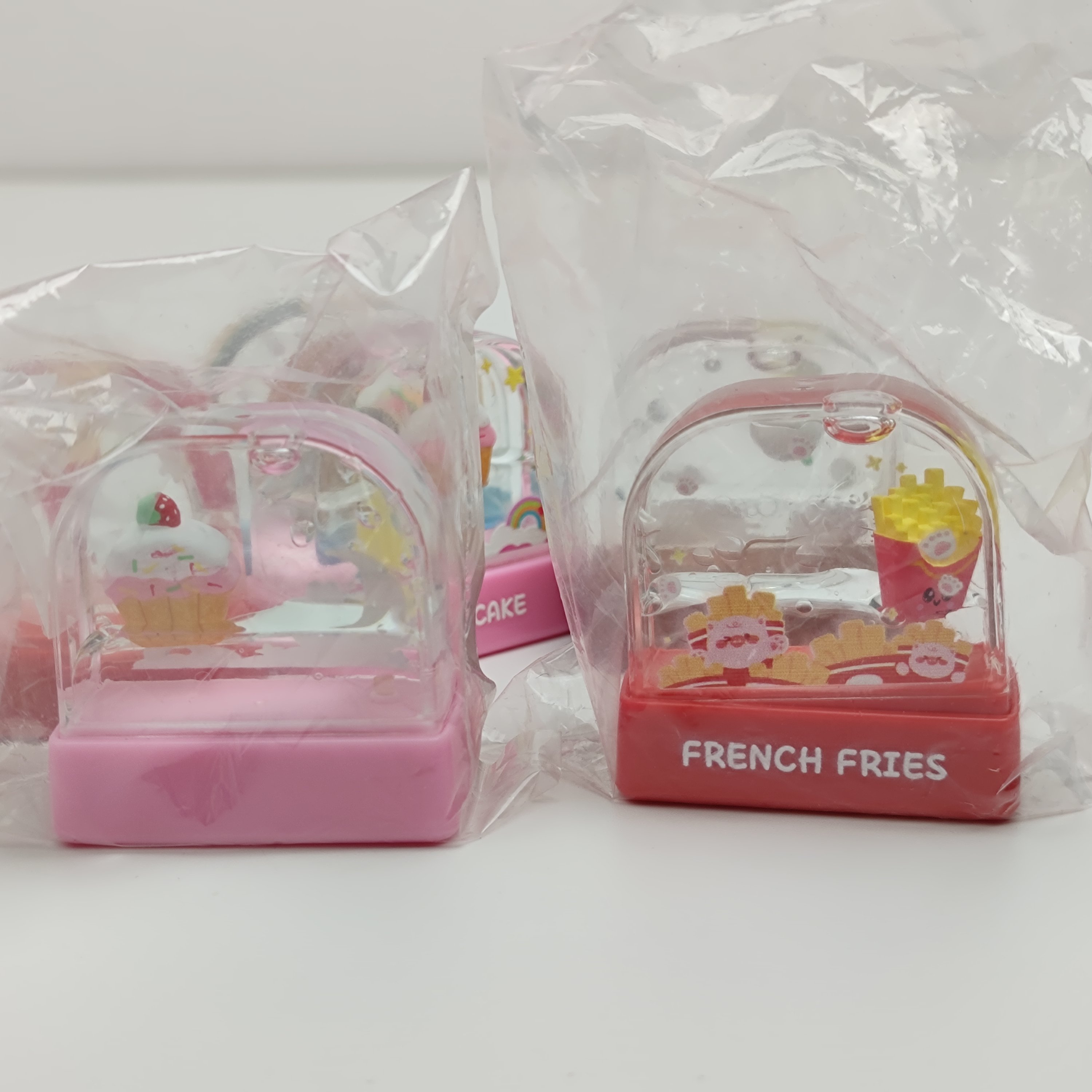 New Children's Name Stamp Water World Flash Pre Inked Rubber Fabric Stamp Toy Cartoon Kids Toy Cloth Stamp