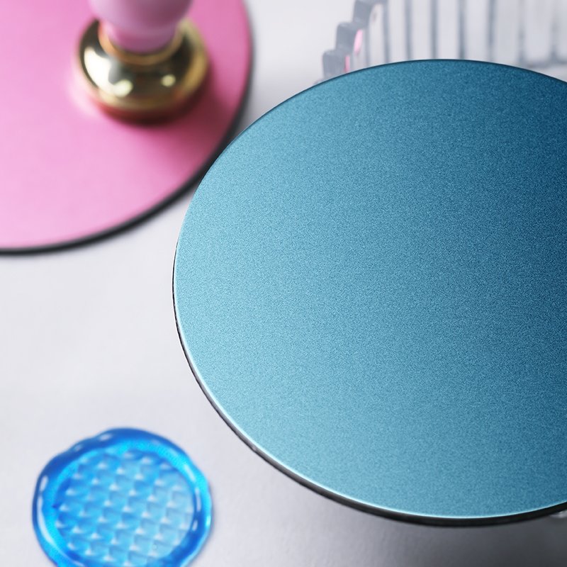 Fireproof paint non stick metal pad easy to demold solid brass stamps embossed wax beads metal head manufacturer wholesale