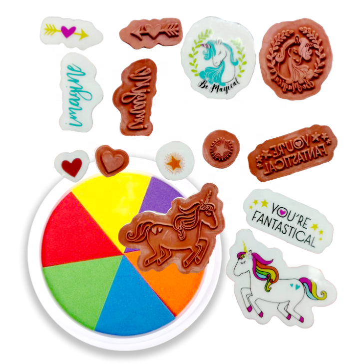 Unicorn Party Favor Funny Rubber Stamper Kids Drawing Self-Inking Plastic Ink Stamp for Decoration DIY Office Use