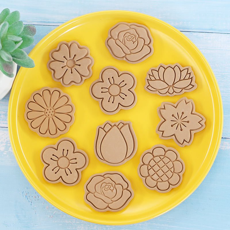 8 Pcs/set Flower Shape Cookie molds Set Floral Rose Lotus Cherry Blossom Plum Sunflower Fondant Stamps Cookie Cutters