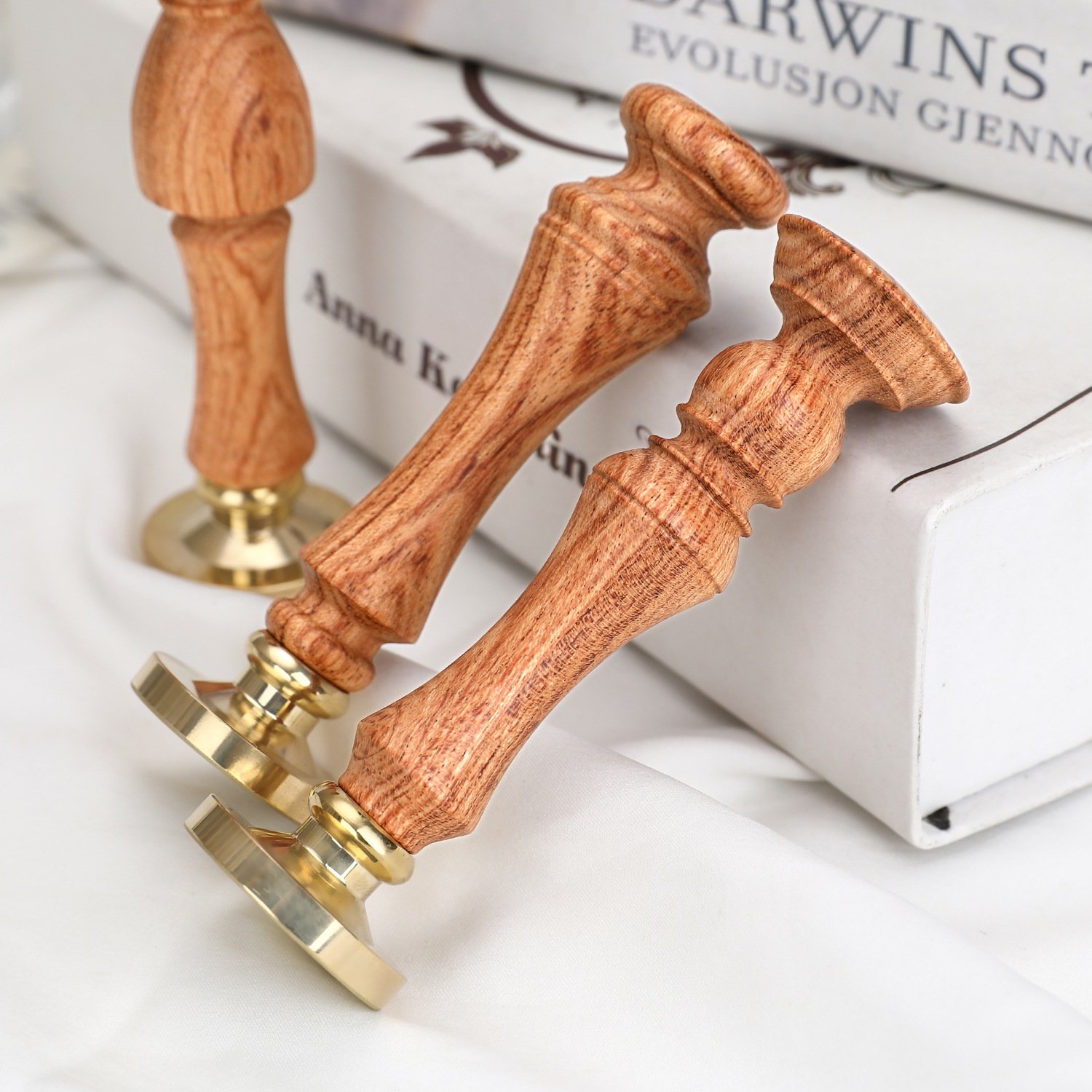 Vintage style rosewood birch wax wood stamp handle solid brass stamp embossing wax bead metal head stamp manufacturer wholesale
