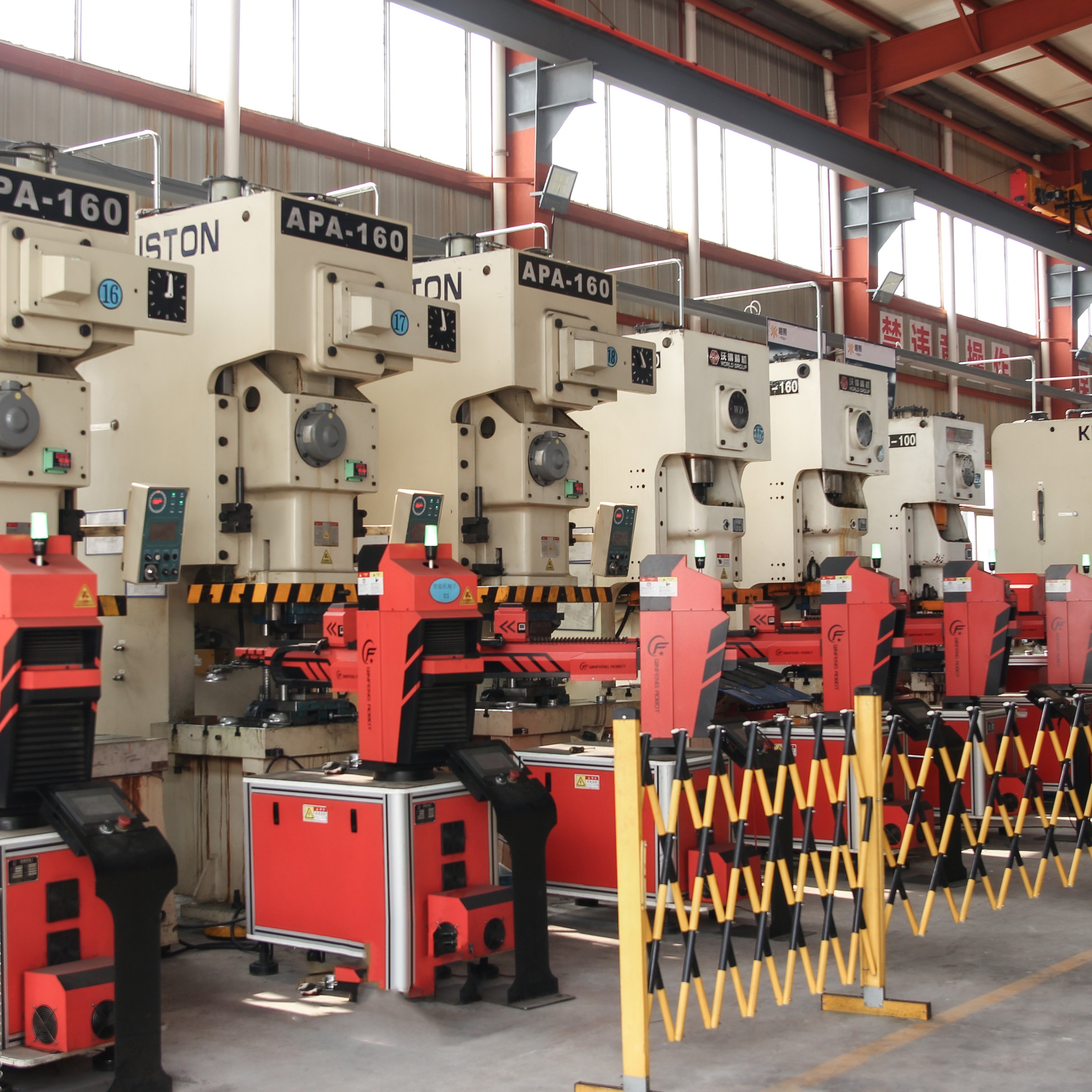 Automotive Car Accessories Stamped Metal Steel Vehicle Chassis Mounts for Suspension System Welded Production