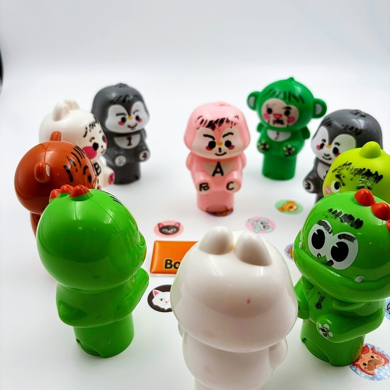 Hot Selling Children's Plastic Magic Stamp Creative Self-Inking Boxed Cartoon Sticker Seal Toys Customized