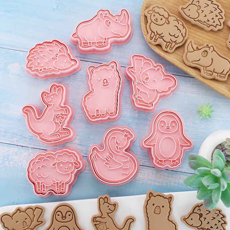 8Pcs/set Forest Animal Cookie Cutters Plastic 3D Cartoon Pressed Model Animal Biscuit Mold Cookie Stamp