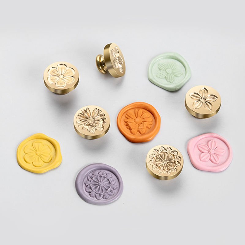 Eacajess Wholesale Customized Letter Sealing Wax Stamp Copper Head Wooden Handle Wax Seal Stamp