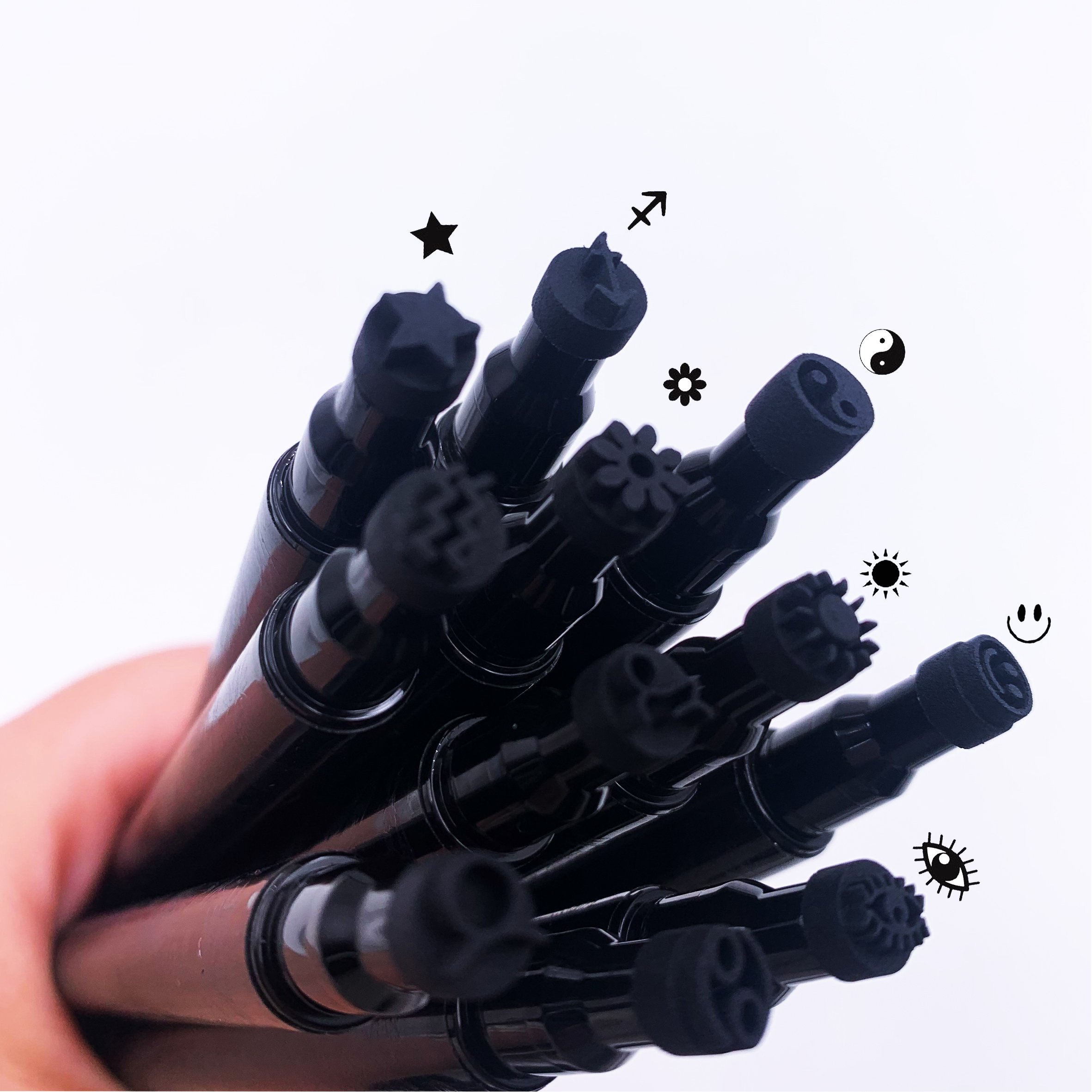 Private Label waterproof long lasting Natrual OEM ODM custom your logo eyelinerMulti-shape eyeliner stamp