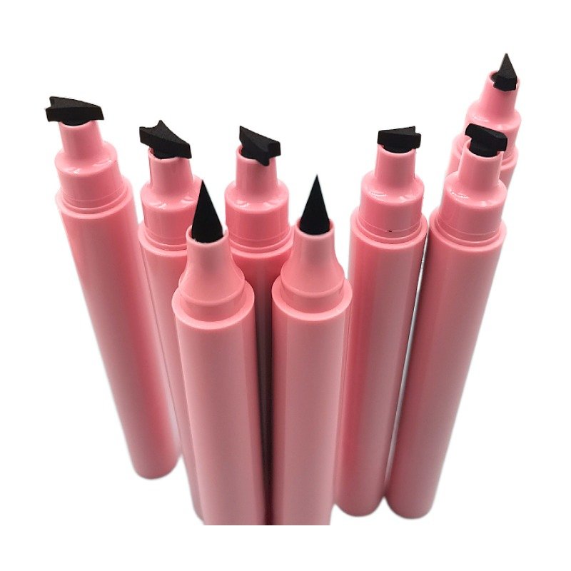 Private Label Waterproof Liquid Eyeliner Pen Double-End Winged Eyeliner Stamp for Hooded Eyes Puppy Eyeliner Makeup Look