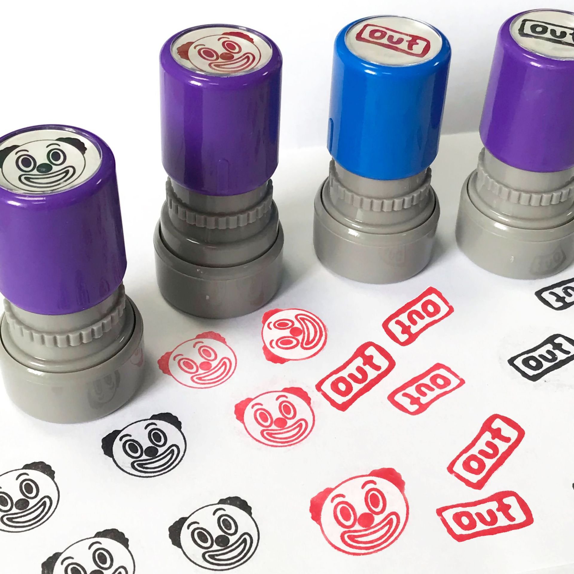 Hot sale mini children toy stamp flash stamp plastic photosensitive toy stamp flash oem patterns