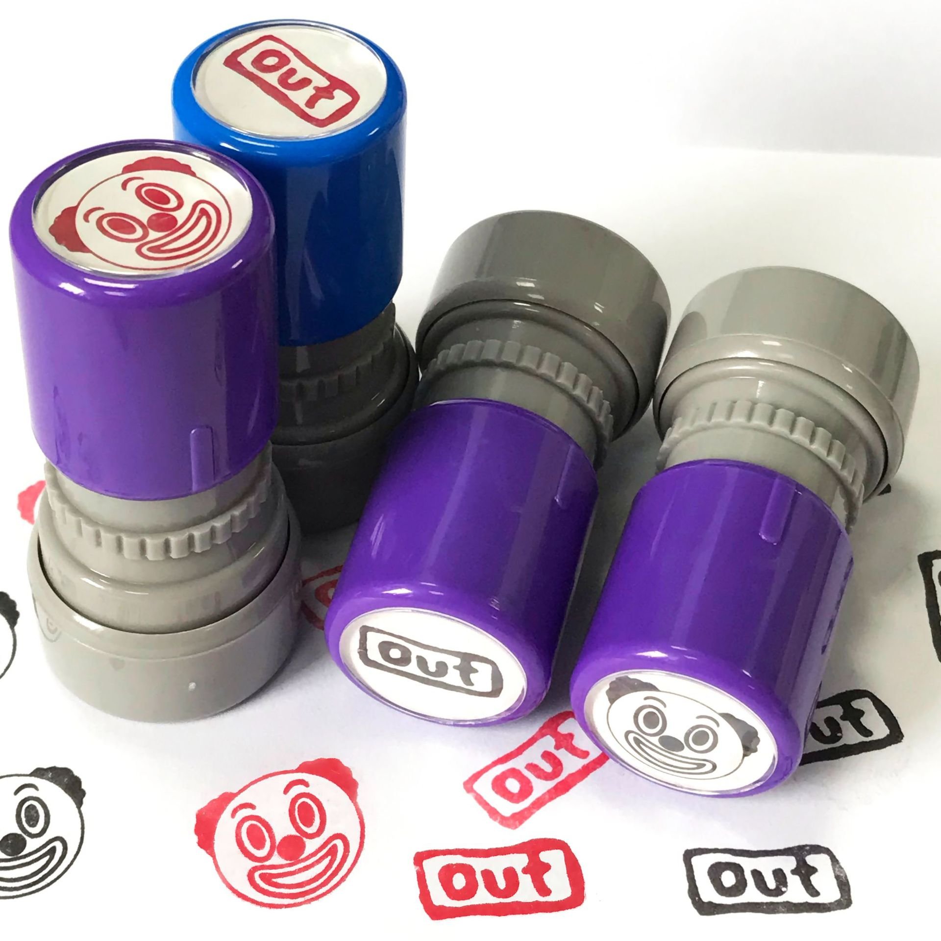 Hot sale mini children toy stamp flash stamp plastic photosensitive toy stamp flash oem patterns