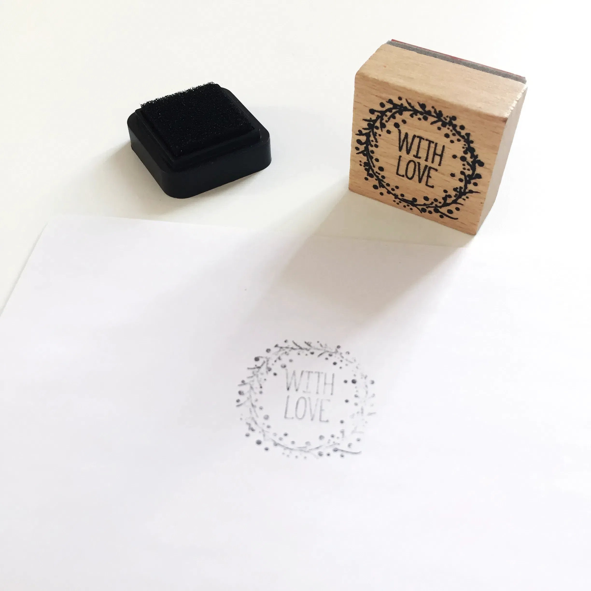 High Quality Wooden Stamps Custom DIY Scrapbooking Greeting Cards Support pattern/rubber color/size customization MOQ3000PCS