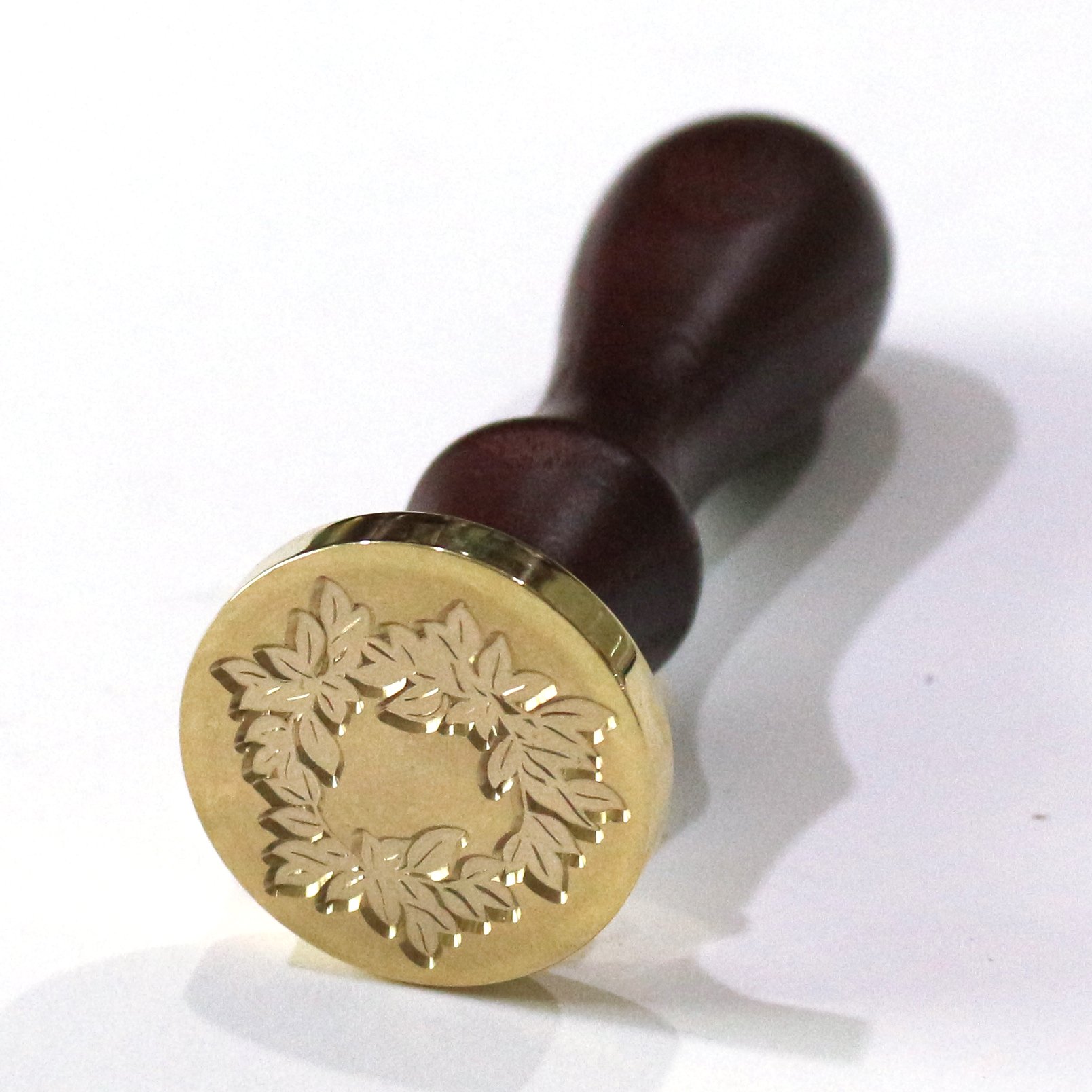 Custom Patterned Seal Wax Stamp with Wooden Handle for Wedding Invitation Envelopes Wax Seal Stamp Set Kit