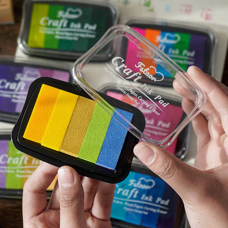 Hot Selling Fingerprint Water Self-Inking Rainbow Stamp Pad Non-Toxic Kids Craft Inking Pad Made Of Plastic