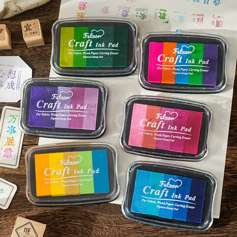 Hot Selling Fingerprint Water Self-Inking Rainbow Stamp Pad Non-Toxic Kids Craft Inking Pad Made Of Plastic