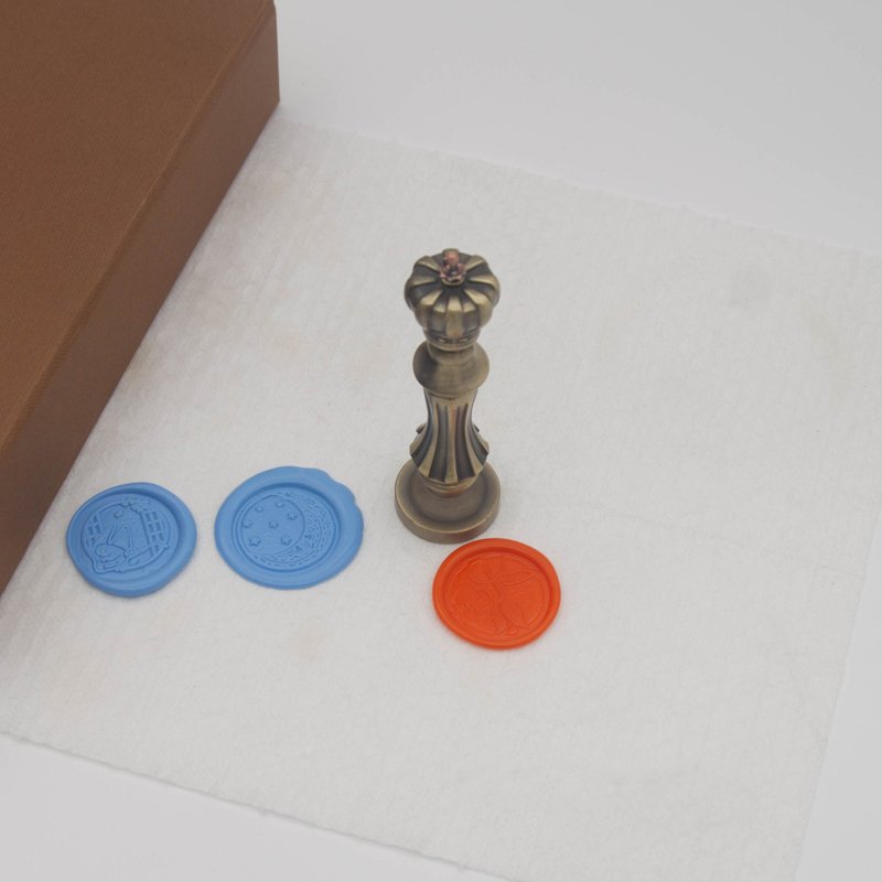Custom Vintage Copper Antique Electroplated Metal Treatment Crown Wax Seal Stamp Handle