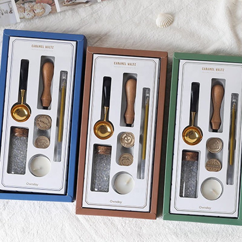 Retro Wax Seal Stamp Kit with Transparent Wax Beads Wooden Sealing Wax Stamp with Spoon Glue Beads and Markers