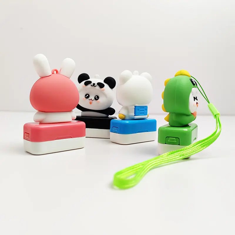 Children's Seal Ink Stamp Baby Kids Name Clothes Clothing Toy Stamps Custom Logo Rubber Teacher Cute Flash Stamp