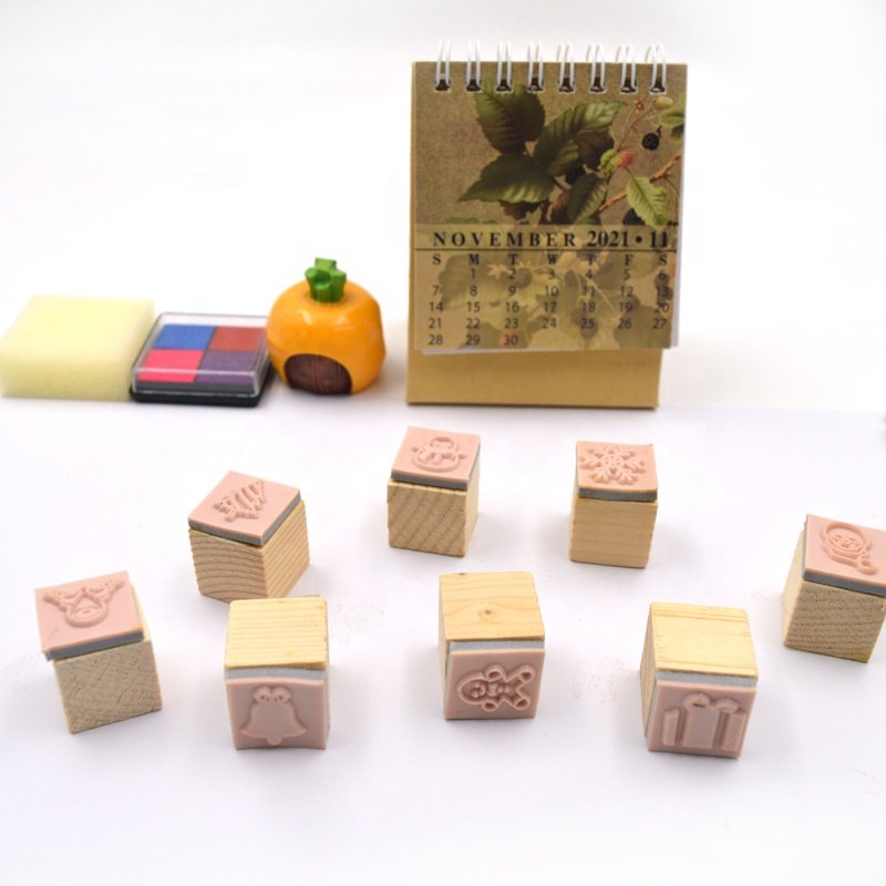 Customized Personalized Assorted Sizes Patterns Wooden Stamp Set For Art Crafts Scrapbooking