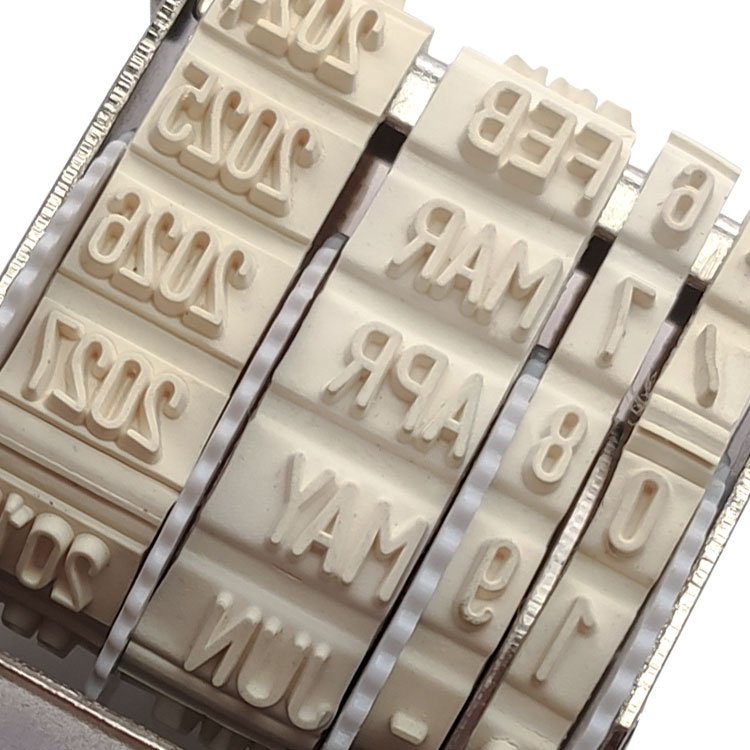 DIY Vintage Date Seal,Retro Wooden Handle & Roller Date Stamp concrete stamp rollers
