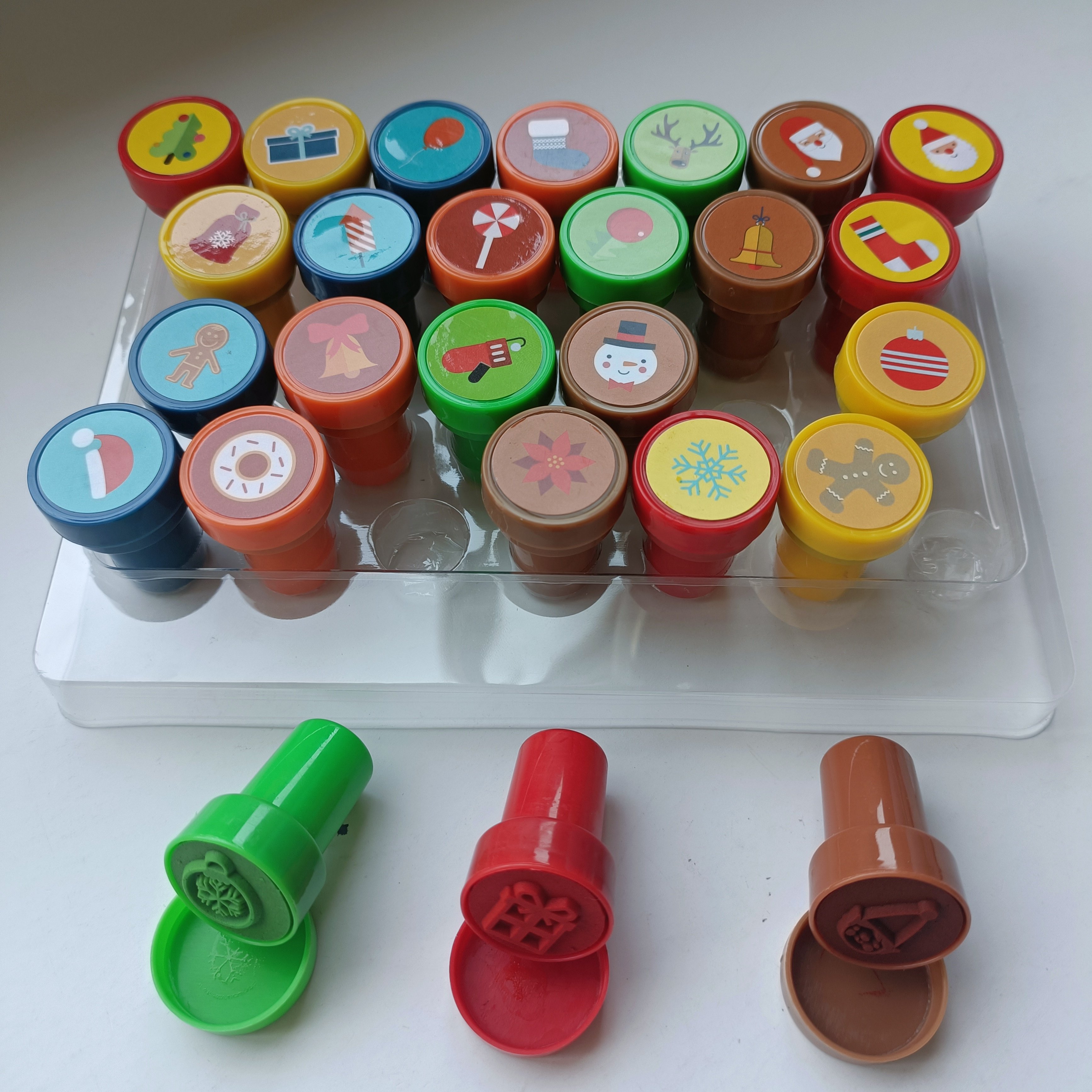 Party Favors Stocking Stuffers Kids Crafts School Prizes Goodies Christmas Assorted Stamps Kids Self-Ink Stampers