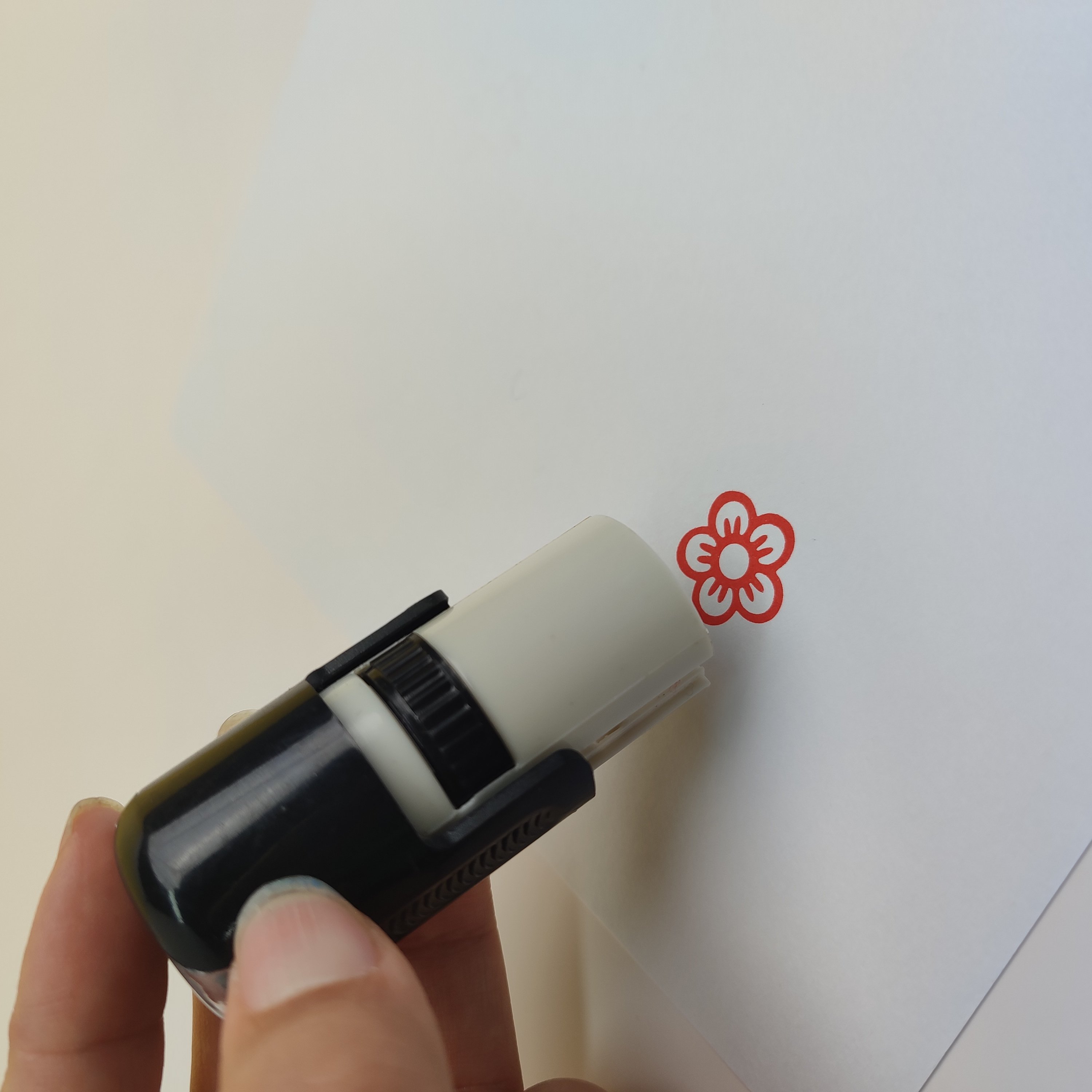 High Quality Automatic Stamp Custom Logo Office Self inking Stamp Round 18mm Personalized Self Inking Rubber Stamp