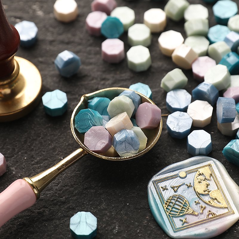 Octagonal bagged wax beads, lacquer wax, multiple colors to choose from, invitation letter embossed, manufacturer wholesale