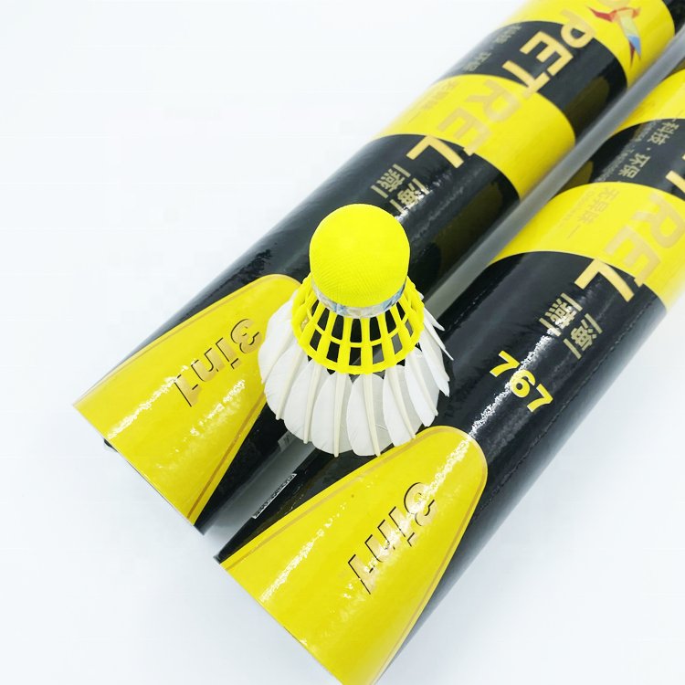 Factory wholesale Petrel 767 Yellow Feather Goose badminton ball Factory Supplied Badminton shuttlecork for training