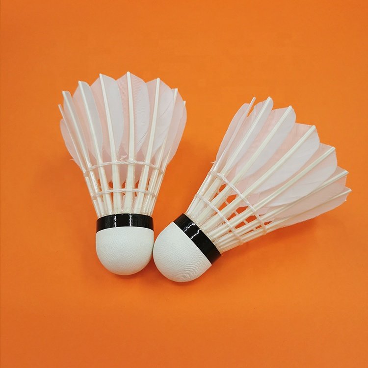 Factory Tournament Grade Light Goose Feather Shuttlecocks Badminton Products Best Seller Long Feather Shuttles
