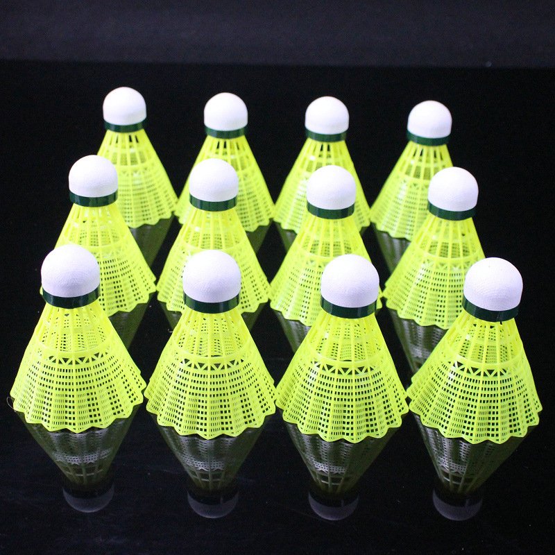 Factory Direct Sales Wholesale Chinese Manufacturer Popular Plastic nylon badminton shuttlecock with high quality