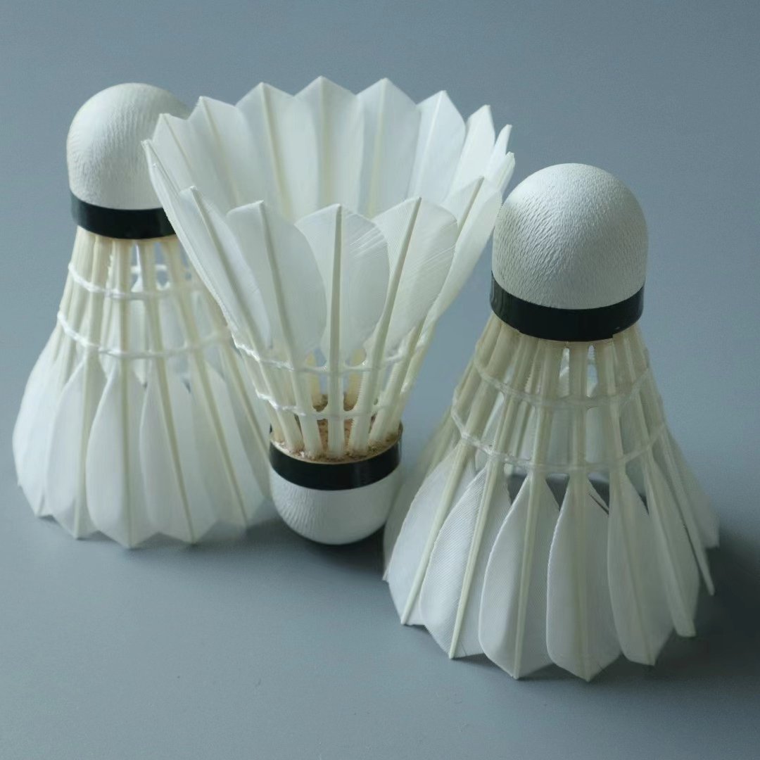 Goose Feather Badminton Shuttlecock Used for Professional Tournament G2 Model