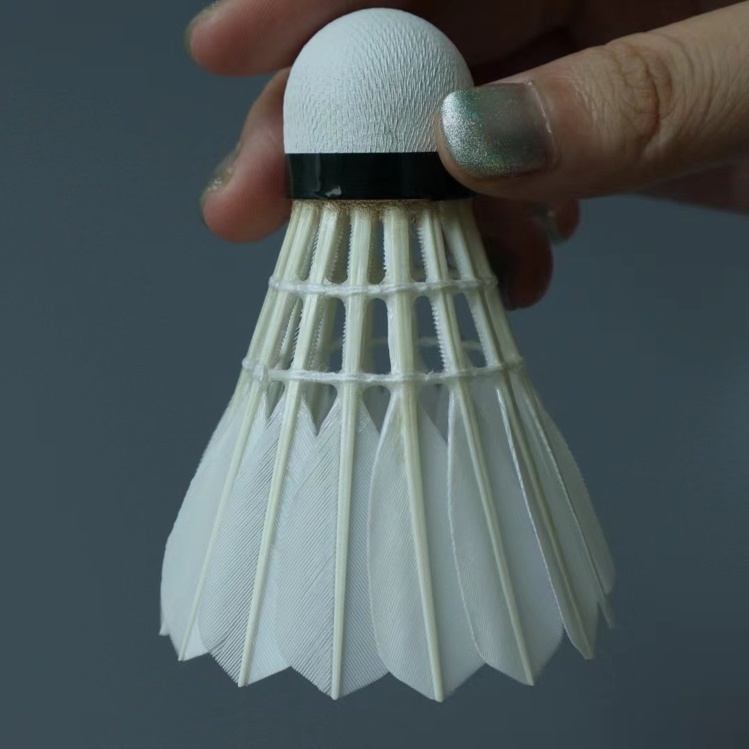 Goose Feather Badminton Shuttlecock Used for Professional Tournament G2 Model