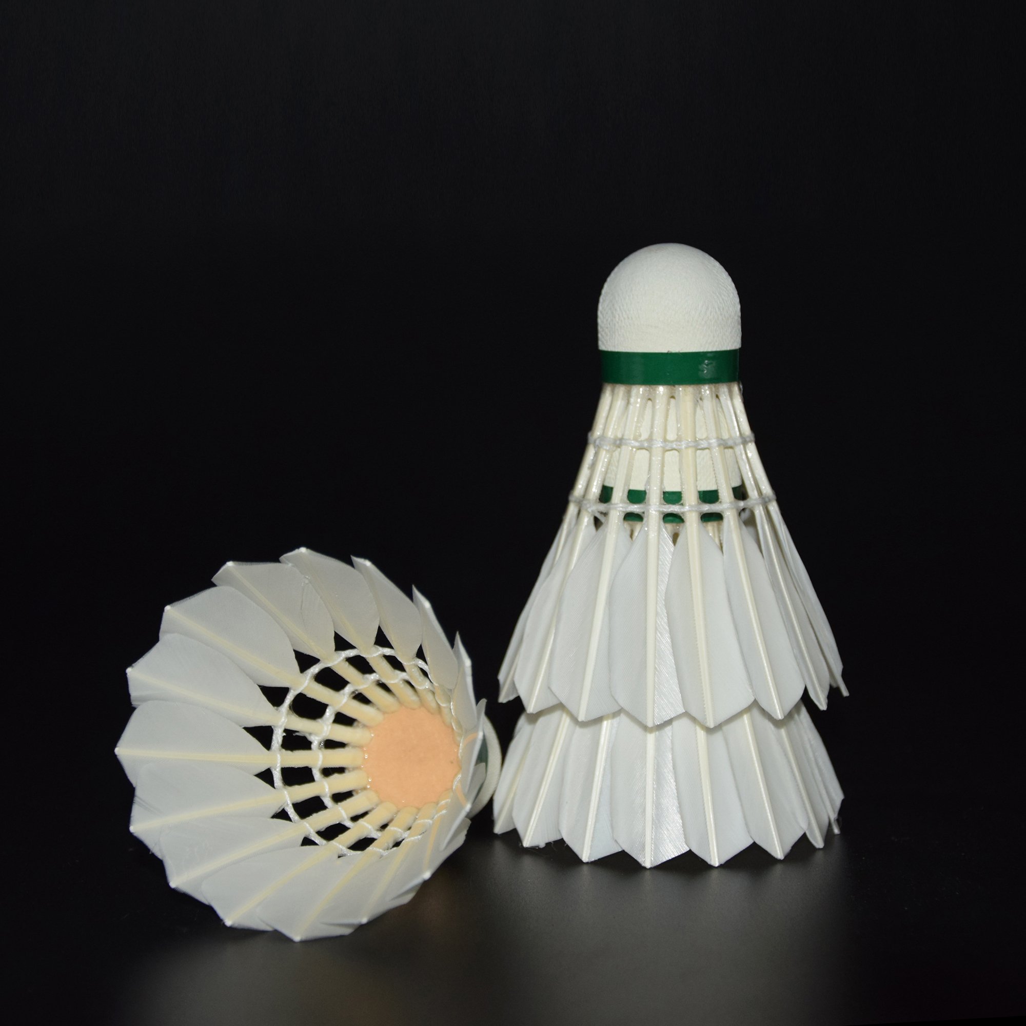 Manufacturer China OEM Customization Wholesale Class A Tournament Goose Feather Material Badminton Shuttlecock
