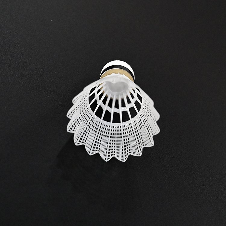 Good Quantity High Speed Durable Plastic 3pcs/Set Shuttlecock Popular Cheap Price For Outdoor With Custom Logo