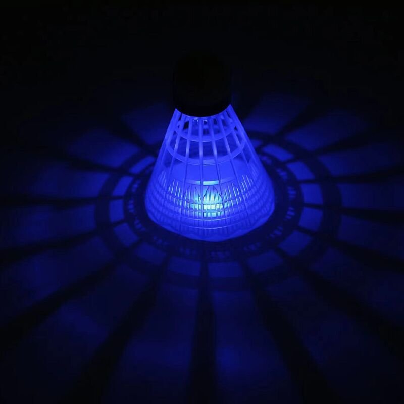 Hot Selling Children Adult Entertainment Training Shuttlecock Durable Beating Noctilucent LED Badminton