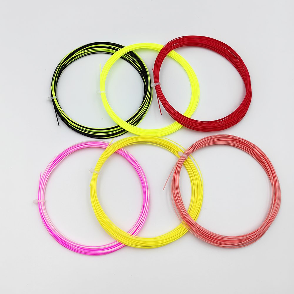 Asia Hot Sale Factory directly supply train badminton racket string for biginner player any colors