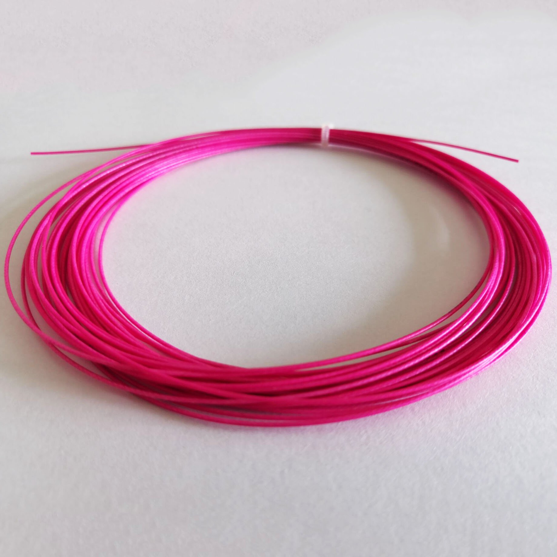 Factory high quality 0.70mm 10m badminton racquet string white color badminton machine string